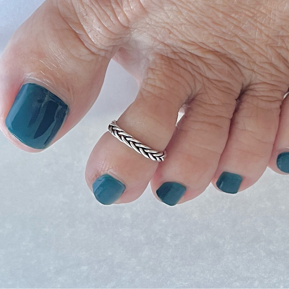 Sterling Silver Tight Braid Toe Ring, Dainty Ring, Braided Ring, Silver Bands